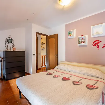 Le Nid D'alessandro By Interhome فينيس