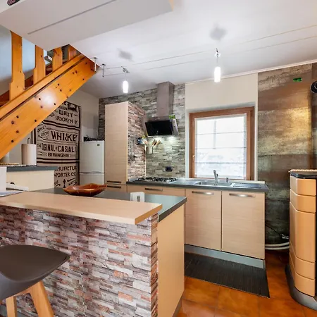 Holiday home Le Nid D'alessandro By Interhome Fenis